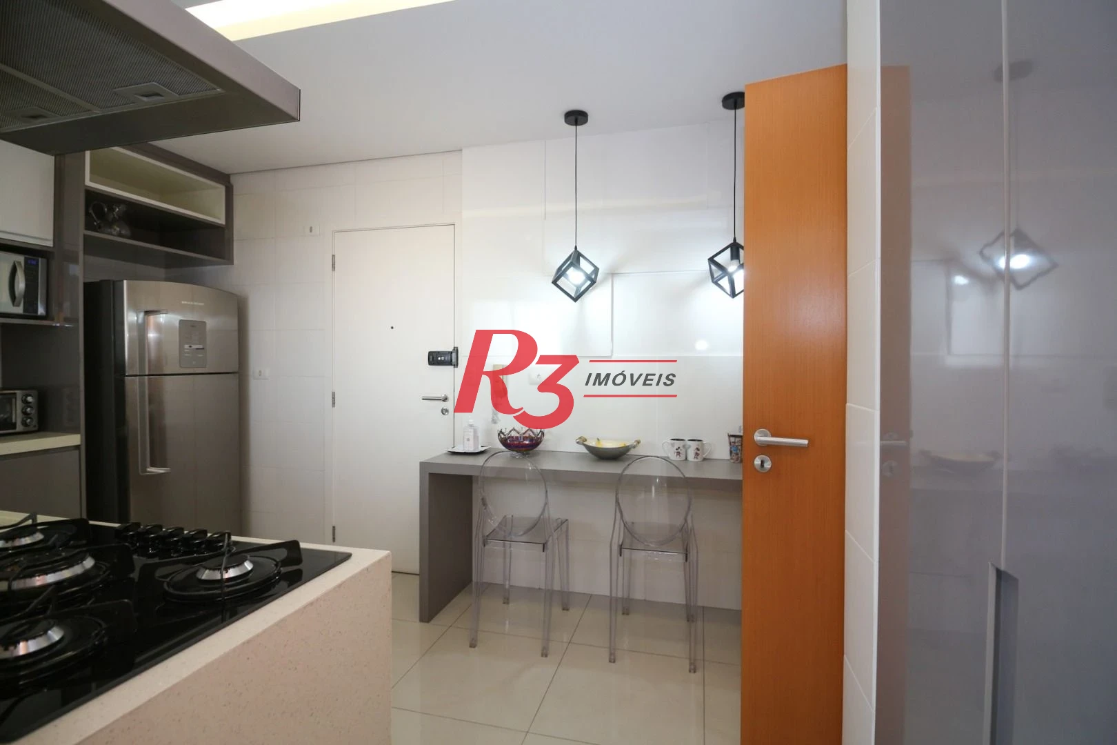 Apartamento com 3 dormitórios à venda, 136 m² por R$ 2.150.000,00 - Aparecida - Santos/SP