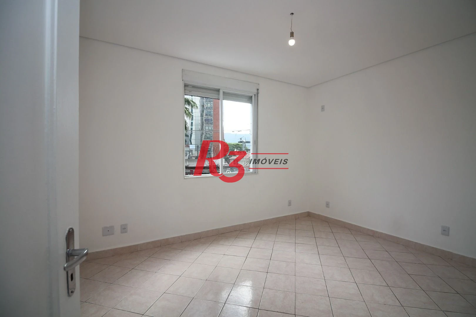 Apartamento com 2 dormitórios à venda, 69 m² por R$ 490.000,00 - Vila Matias - Santos/SP