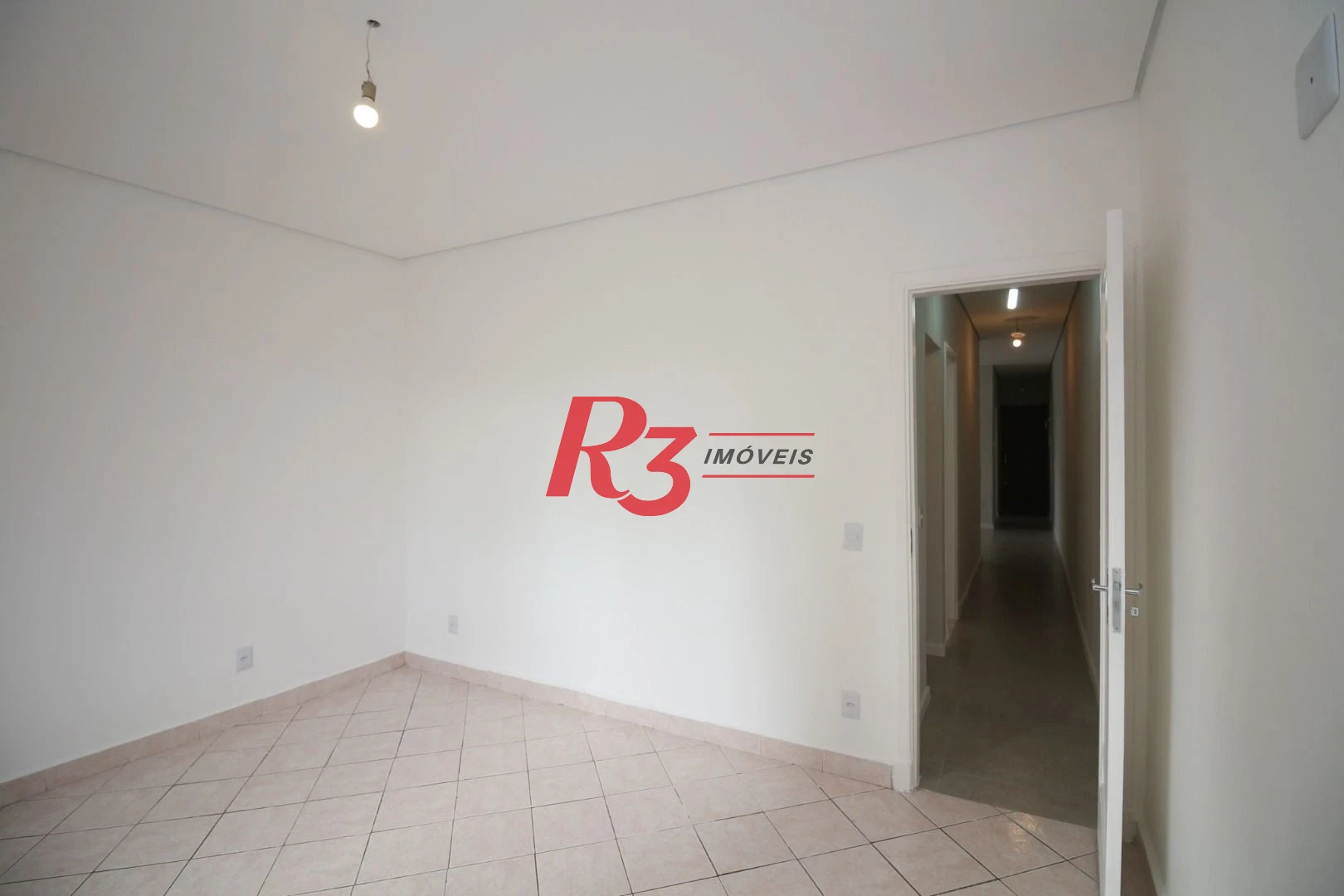 Apartamento com 2 dormitórios à venda, 69 m² por R$ 490.000,00 - Vila Matias - Santos/SP