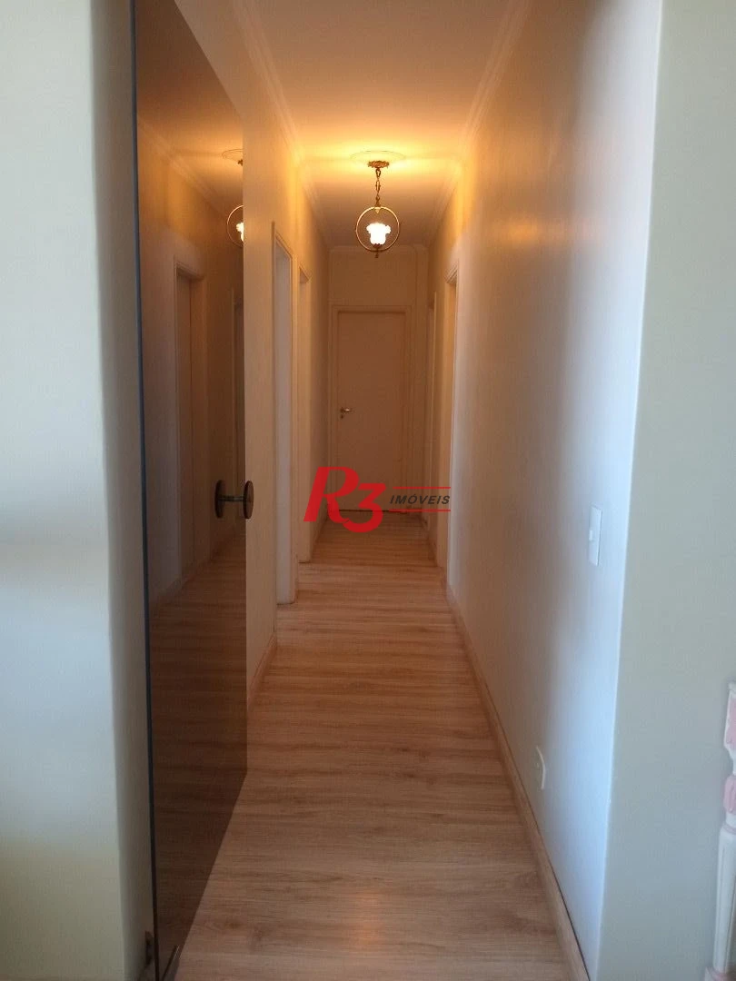 Apartamento 3 quartos com suíte no Embaré - próximo a praia