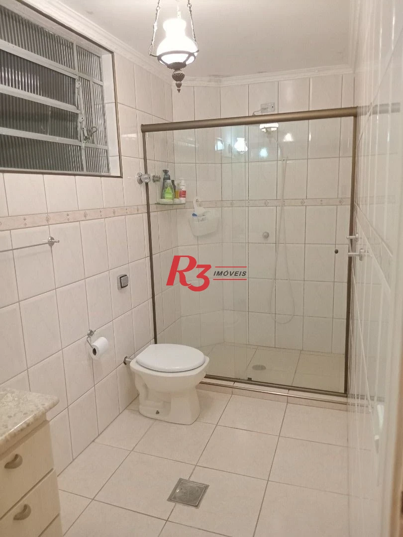 Apartamento 3 quartos com suíte no Embaré - próximo a praia