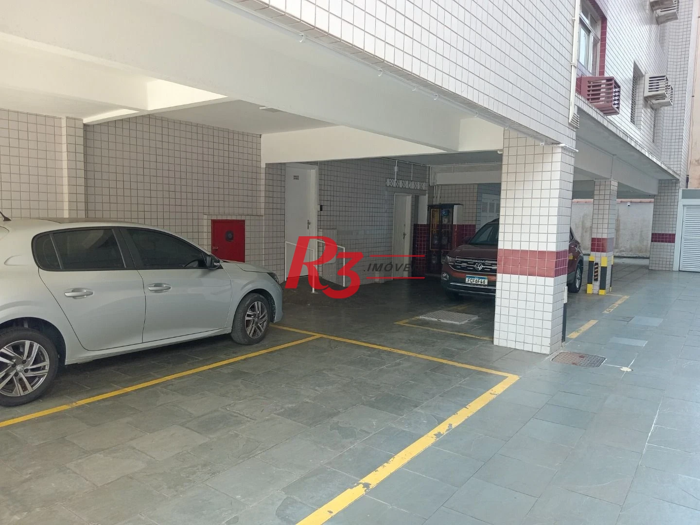 Apartamento 3 quartos com suíte no Embaré - próximo a praia