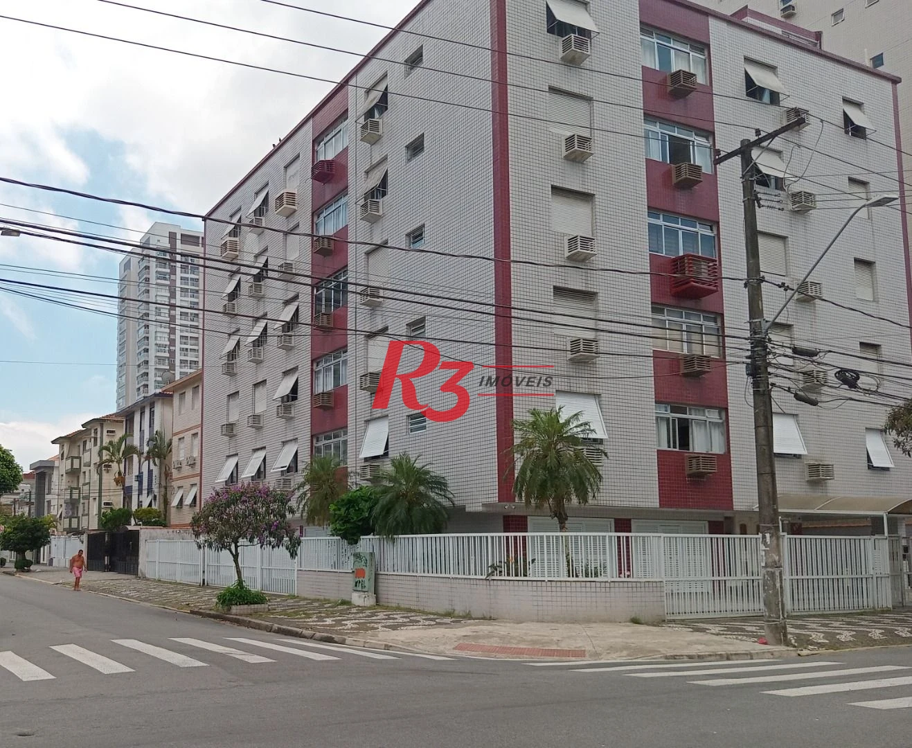 Apartamento 3 quartos com suíte no Embaré - próximo a praia
