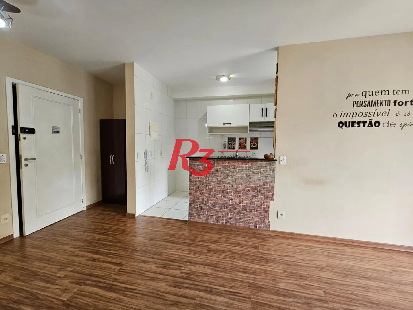 Apartamento com 2 dormitórios à venda, 64 m² por R$ 543.000,00 - Marapé - Santos/SP