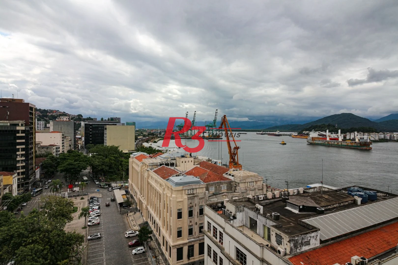 Andar Corporativo à venda, 260 m² por R$ 950.000,00 - Centro - Santos/SP