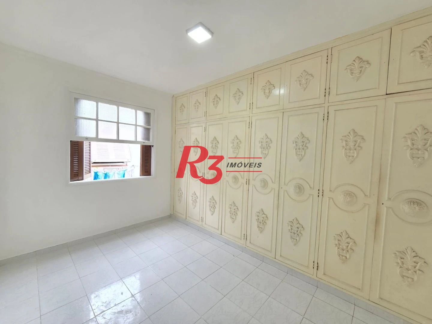Apartamento à venda, 83 m² por R$ 299.000,00 - Encruzilhada - Santos/SP