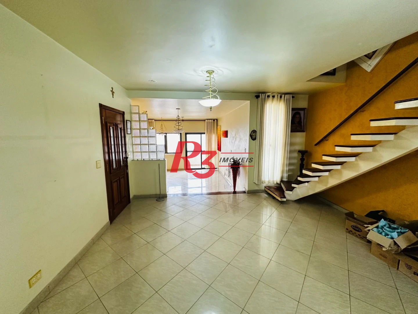 Cobertura com 4 dormitórios à venda, 332 m² por R$ 3.000.000,00 - Gonzaga - Santos/SP