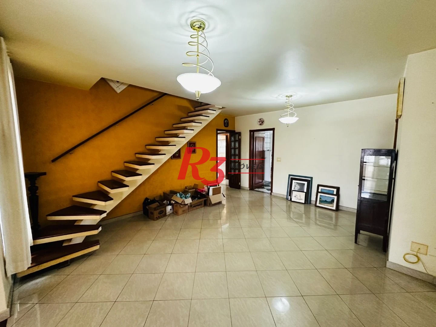 Cobertura com 4 dormitórios à venda, 332 m² por R$ 3.000.000,00 - Gonzaga - Santos/SP