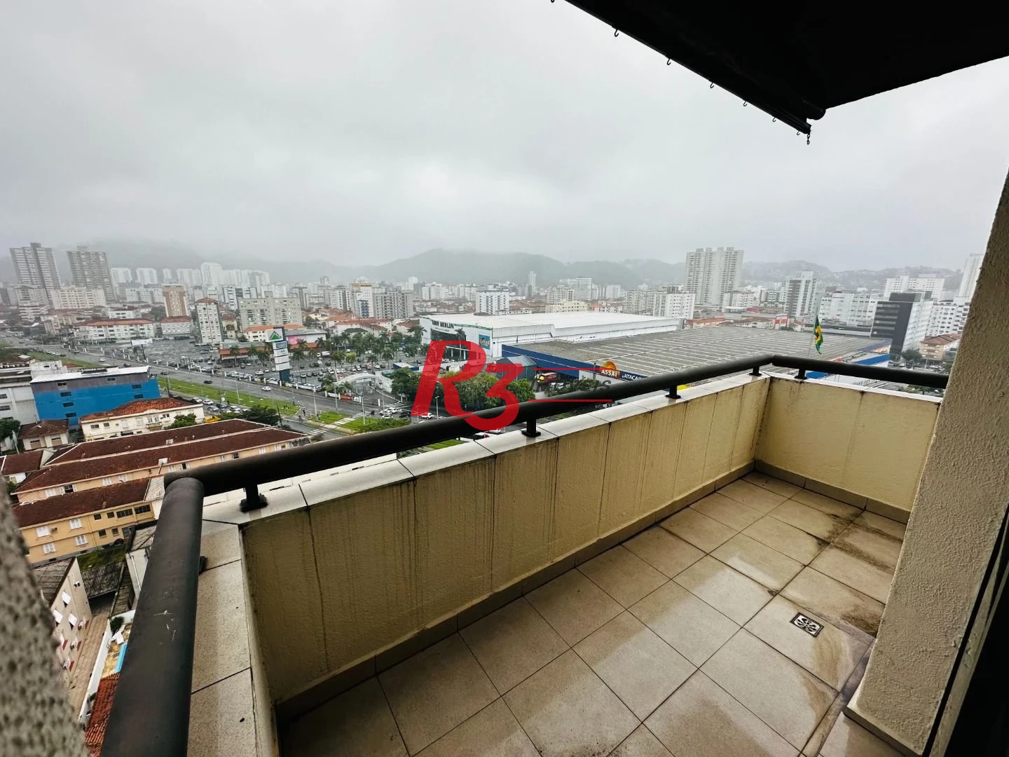 Cobertura com 4 dormitórios à venda, 332 m² por R$ 3.000.000,00 - Gonzaga - Santos/SP