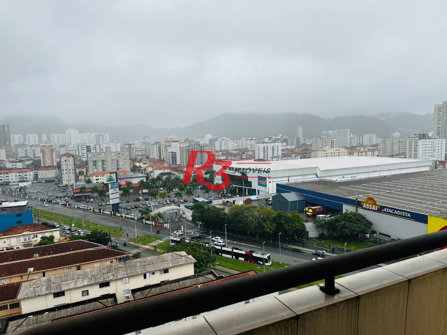 Cobertura com 4 dormitórios à venda, 332 m² por R$ 3.000.000,00 - Gonzaga - Santos/SP