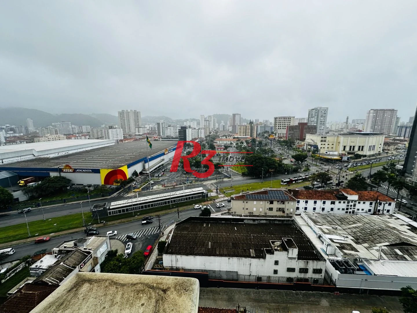 Cobertura com 4 dormitórios à venda, 332 m² por R$ 3.000.000,00 - Gonzaga - Santos/SP