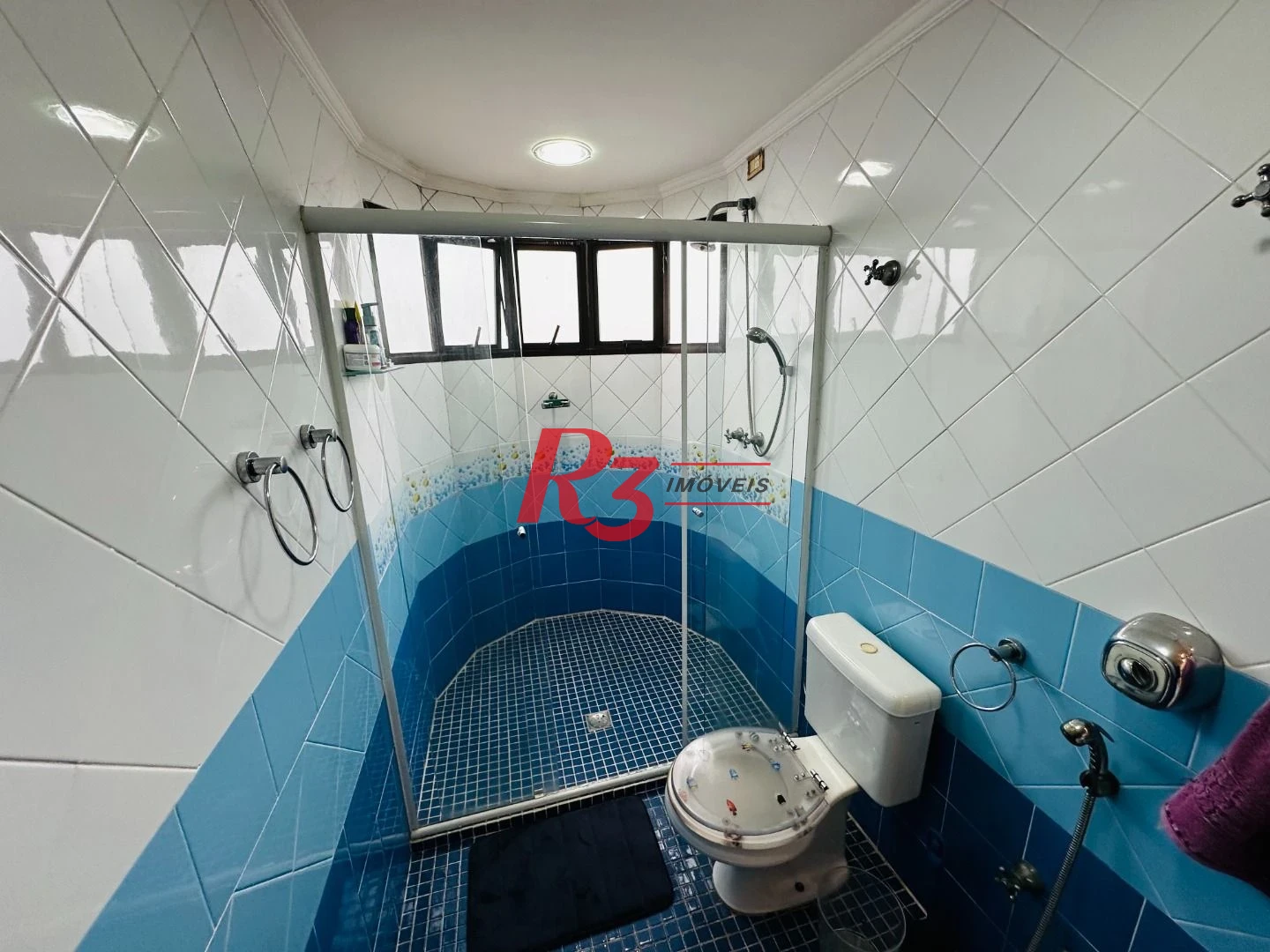 Cobertura com 4 dormitórios à venda, 332 m² por R$ 3.000.000,00 - Gonzaga - Santos/SP
