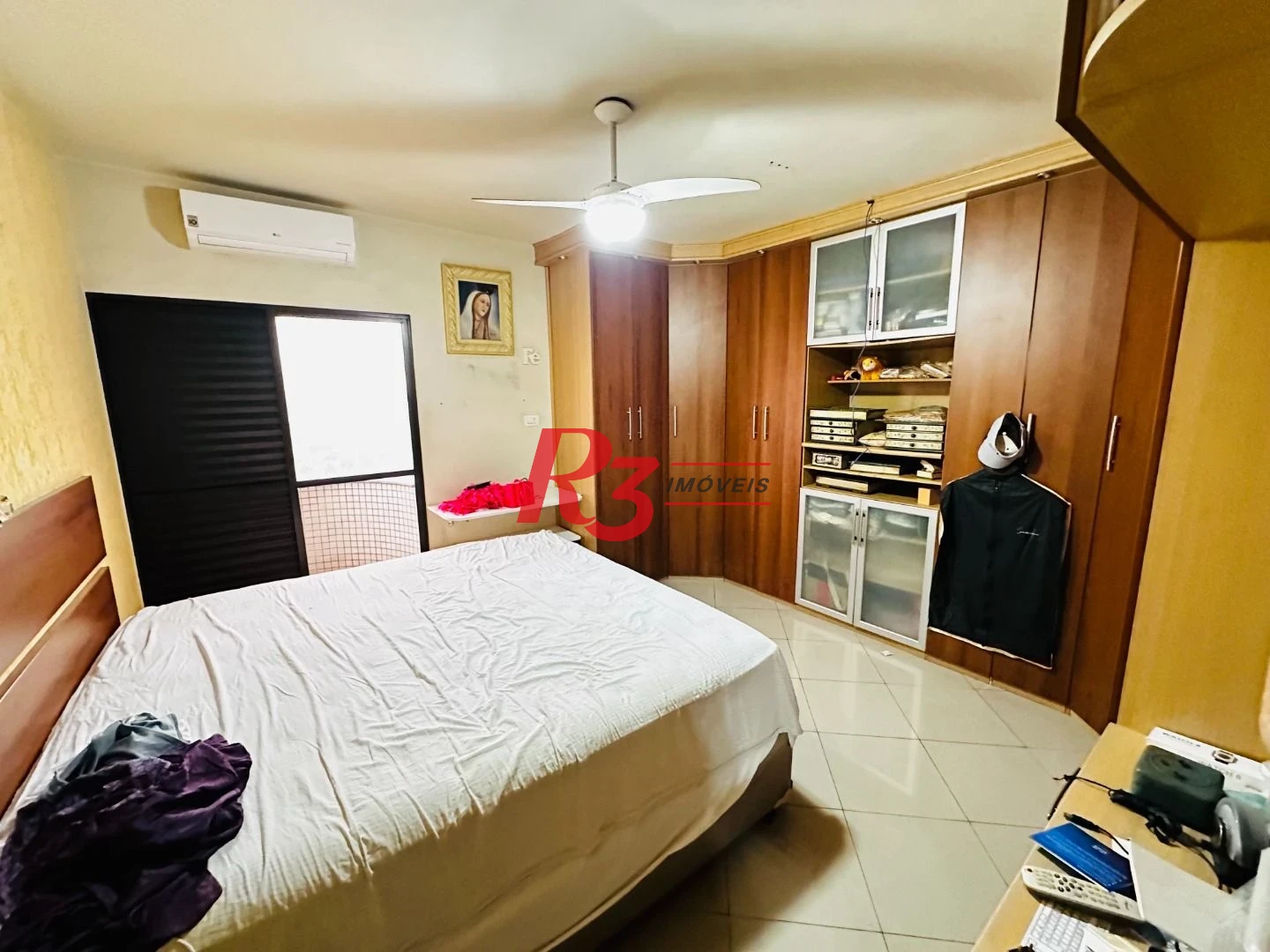 Cobertura com 4 dormitórios à venda, 332 m² por R$ 3.000.000,00 - Gonzaga - Santos/SP