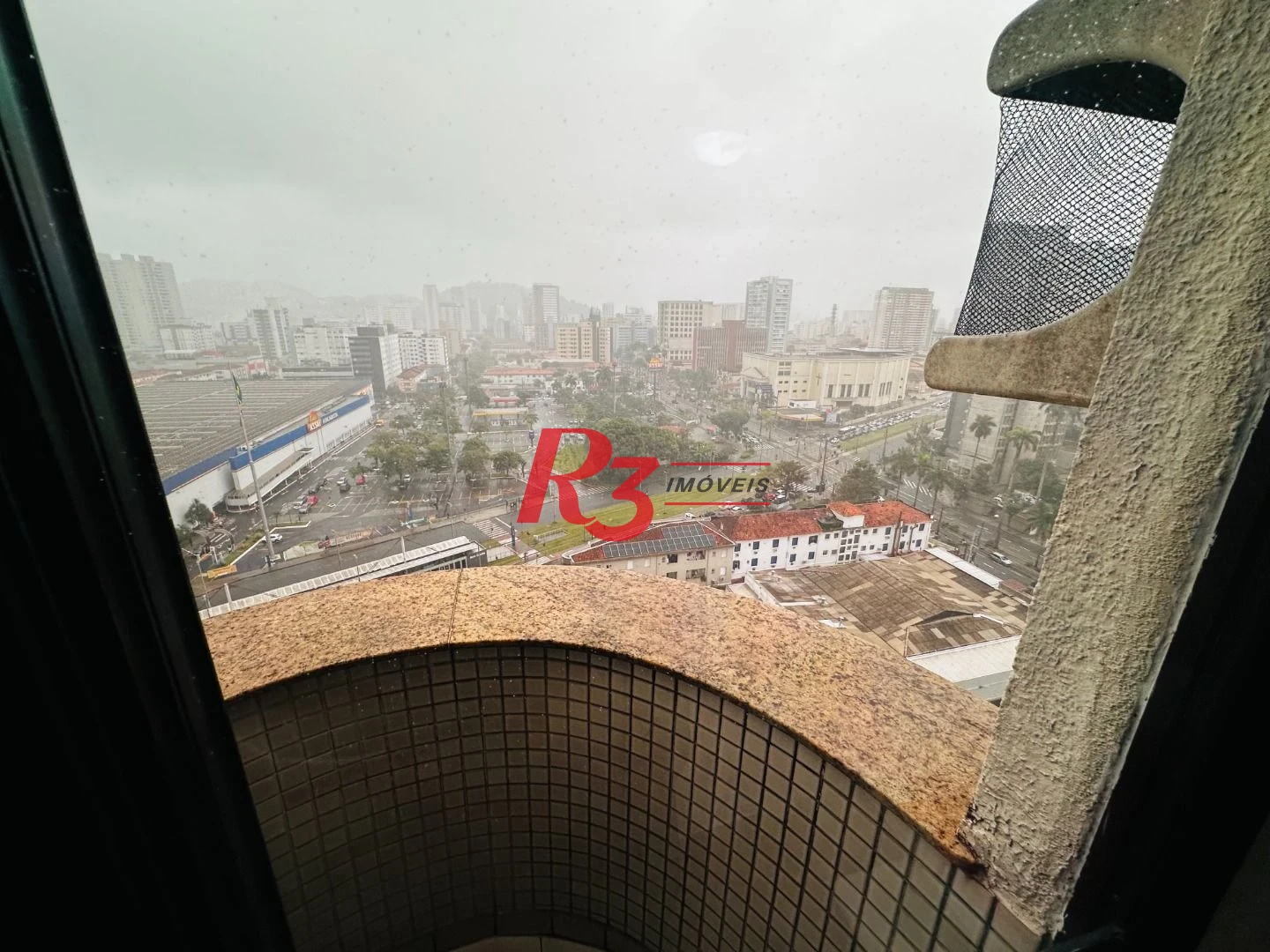 Cobertura com 4 dormitórios à venda, 332 m² por R$ 3.000.000,00 - Gonzaga - Santos/SP