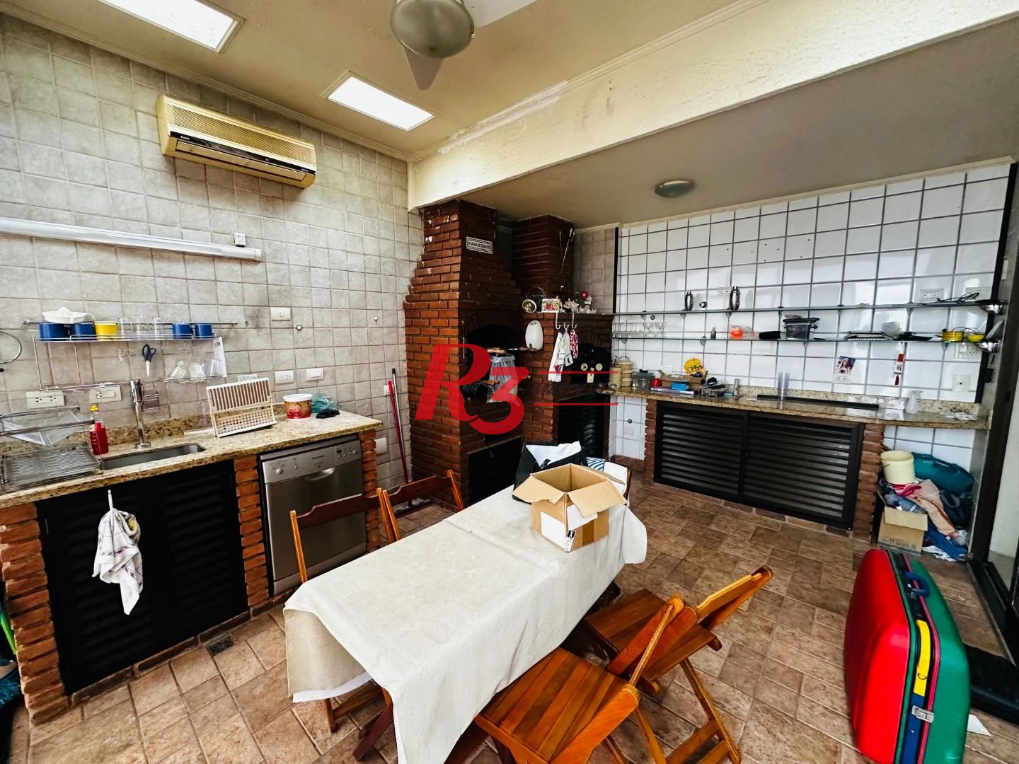 Cobertura com 4 dormitórios à venda, 332 m² por R$ 3.000.000,00 - Gonzaga - Santos/SP