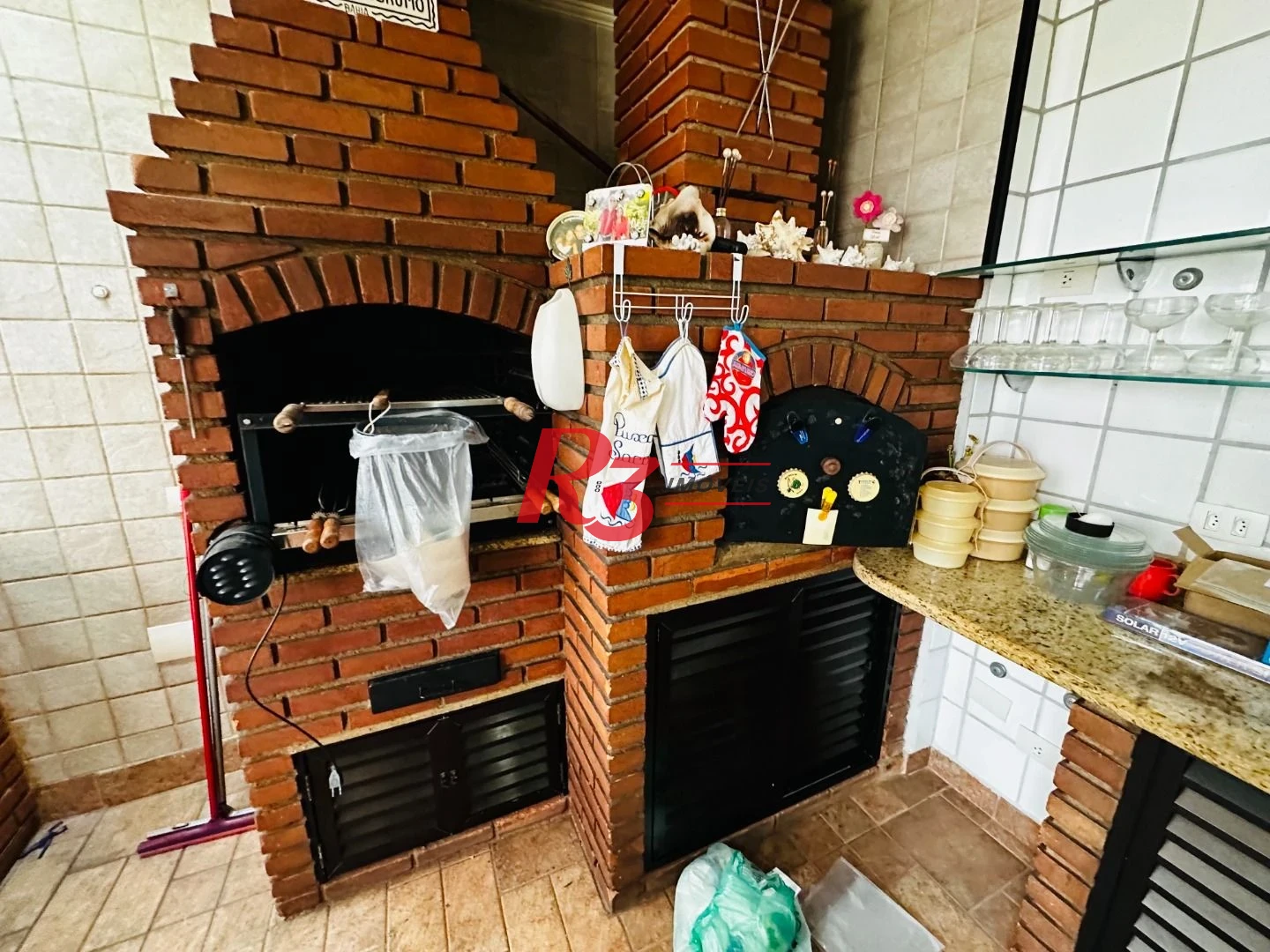 Cobertura com 4 dormitórios à venda, 332 m² por R$ 3.000.000,00 - Gonzaga - Santos/SP