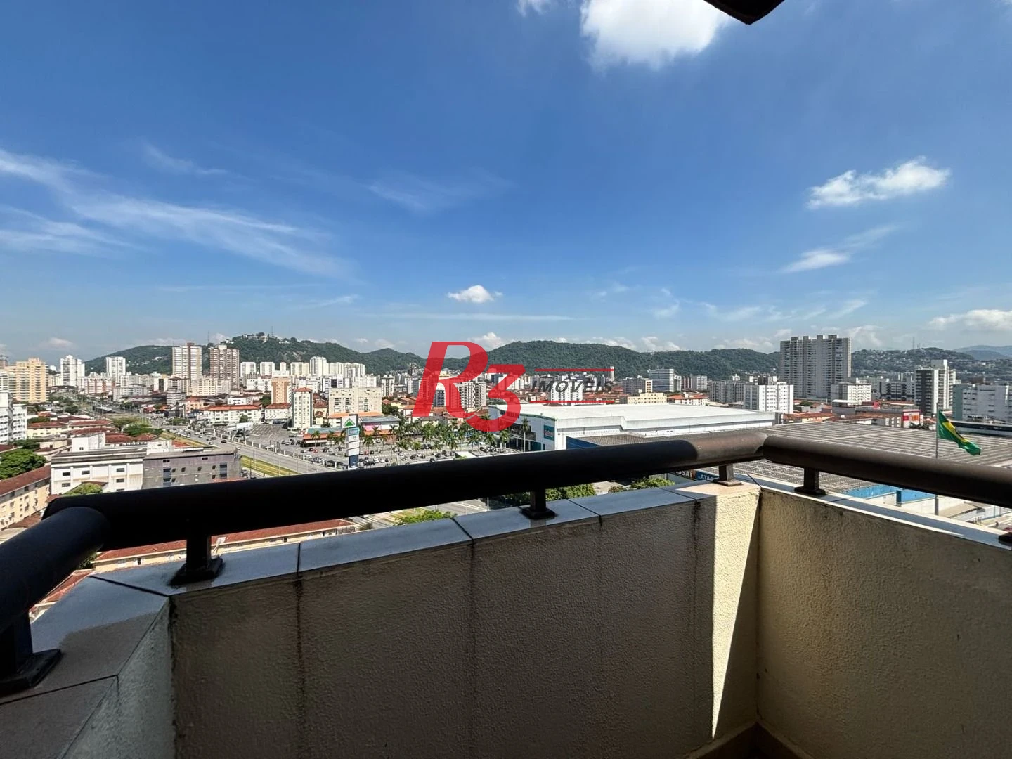 Excelente Cobertura Duplex com 4 quartos, 2 suítes, 2 vagas, bairro Gonzaga!!!