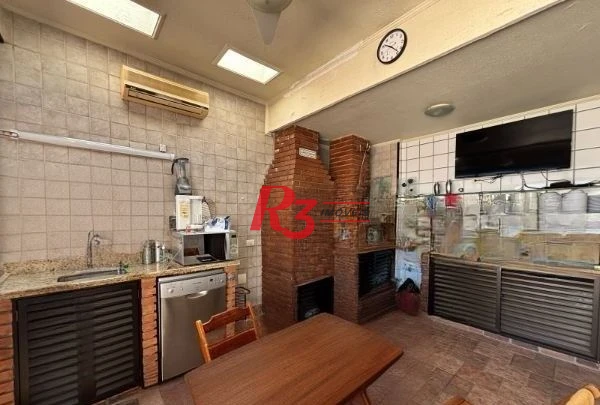 Excelente Cobertura Duplex com 4 quartos, 2 suítes, 2 vagas, bairro Gonzaga!!!