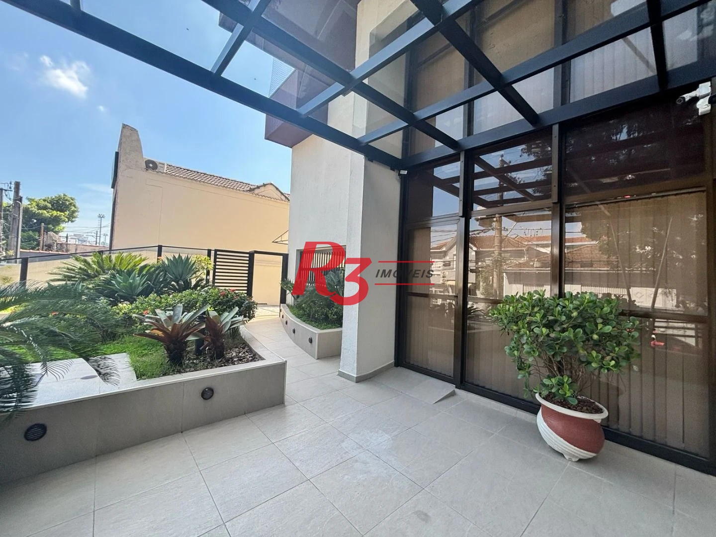 Excelente Cobertura Duplex com 4 quartos, 2 suítes, 2 vagas, bairro Gonzaga!!!