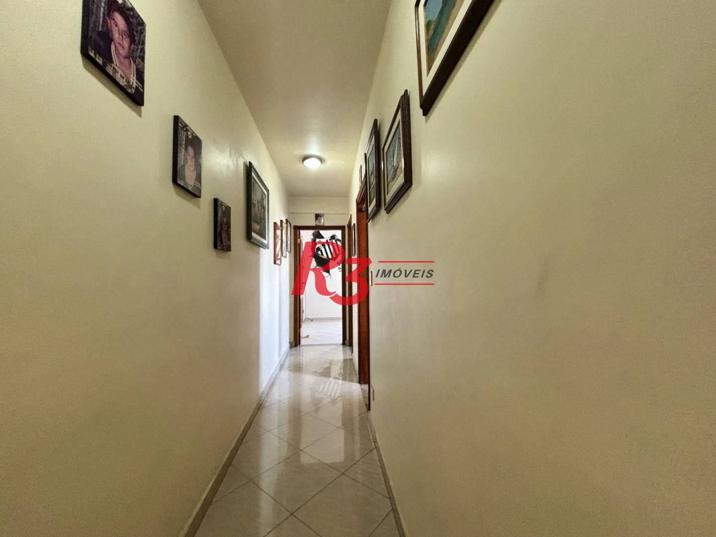 Excelente Cobertura Duplex com 4 quartos, 2 suítes, 2 vagas, bairro Gonzaga!!!