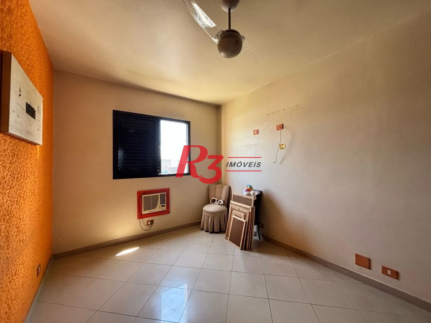 Excelente Cobertura Duplex com 4 quartos, 2 suítes, 2 vagas, bairro Gonzaga!!!