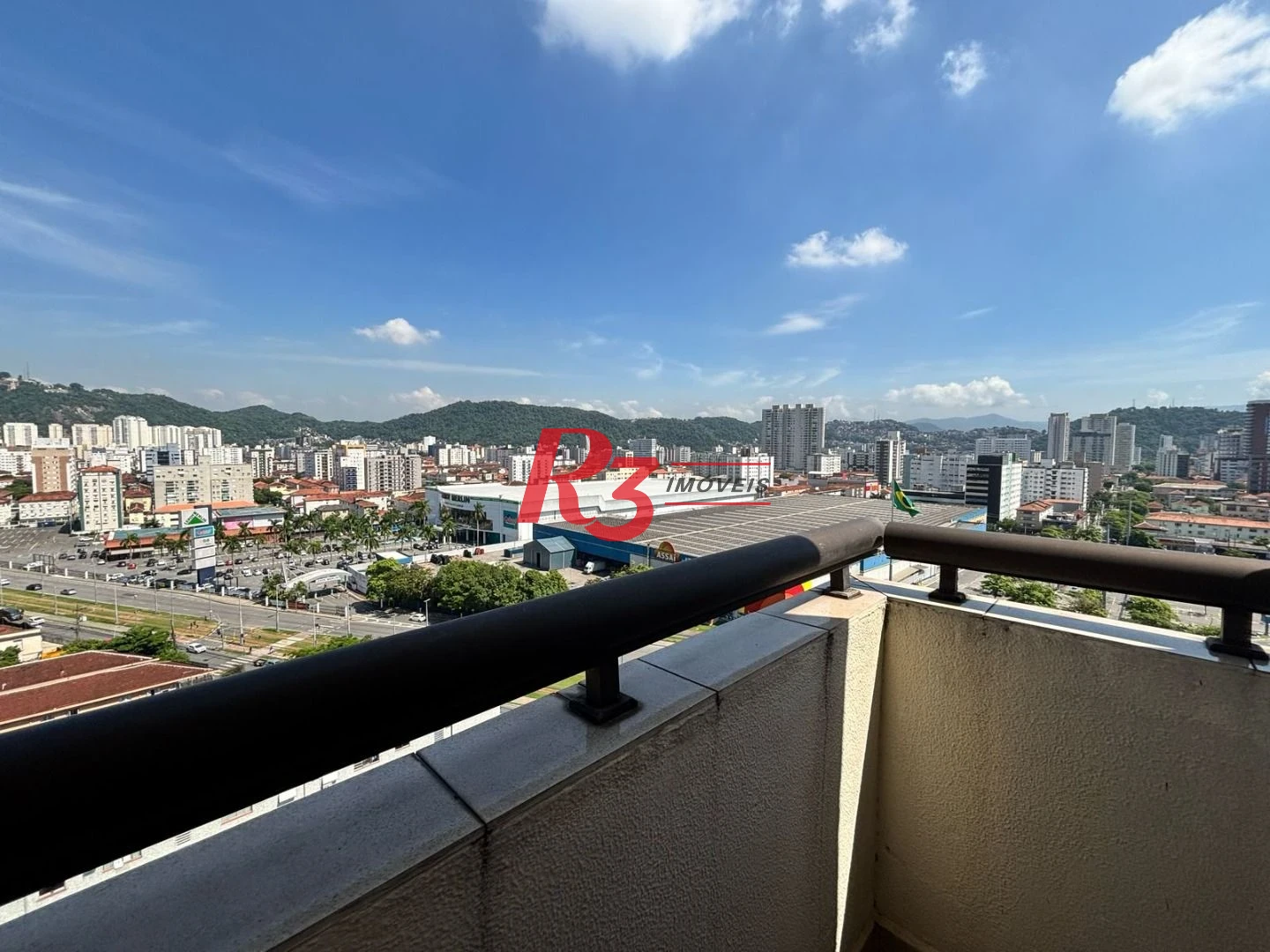 Excelente Cobertura Duplex com 4 quartos, 2 suítes, 2 vagas, bairro Gonzaga!!!
