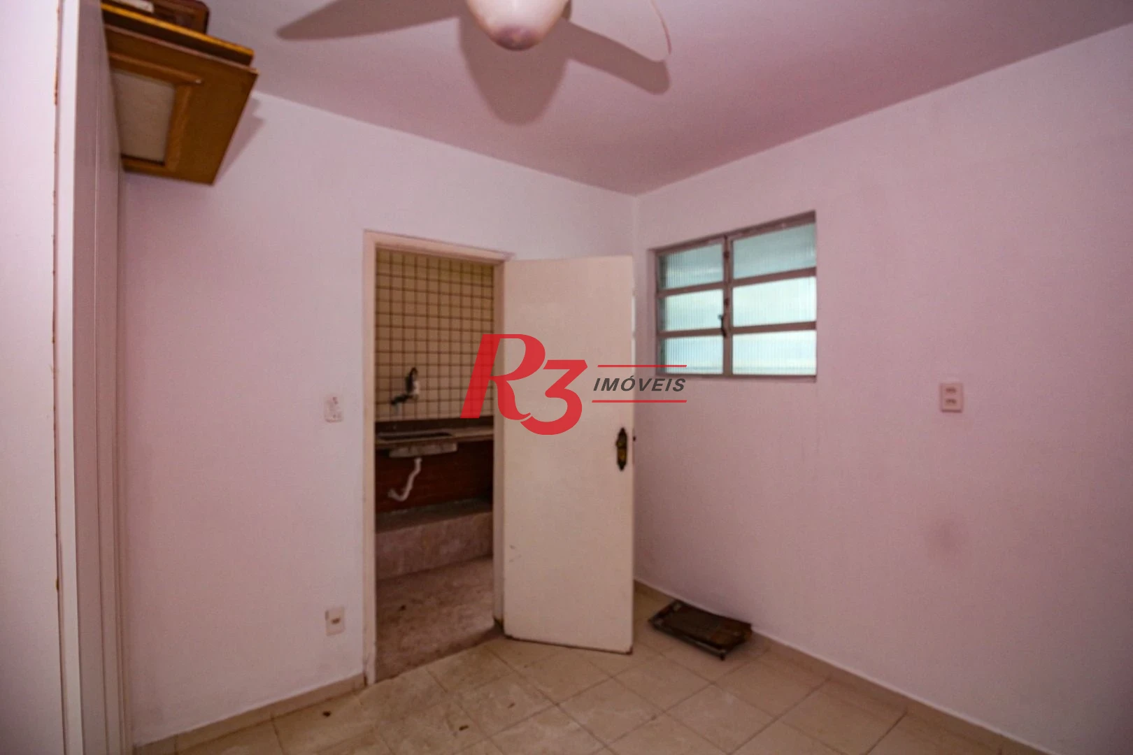 Cobertura com 3 dormitórios à venda, 246 m² por R$ 1.400.000,00 - Ponta da Praia - Santos/SP