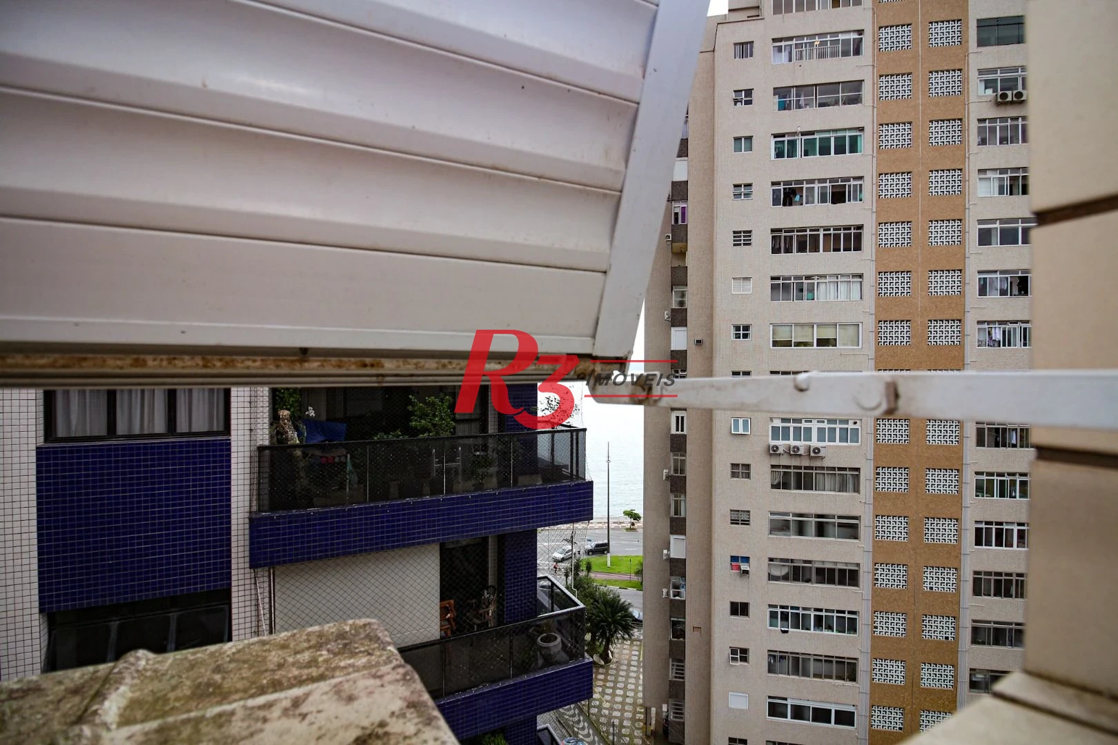 Cobertura com 3 dormitórios à venda, 246 m² por R$ 1.400.000,00 - Ponta da Praia - Santos/SP