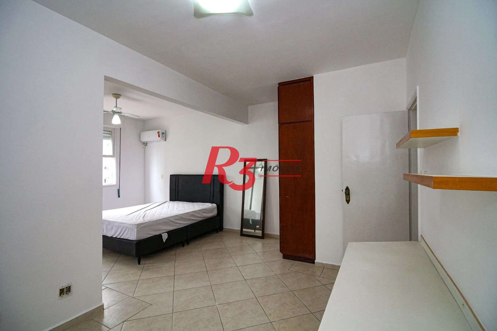 Cobertura com 3 dormitórios à venda, 246 m² por R$ 1.400.000,00 - Ponta da Praia - Santos/SP