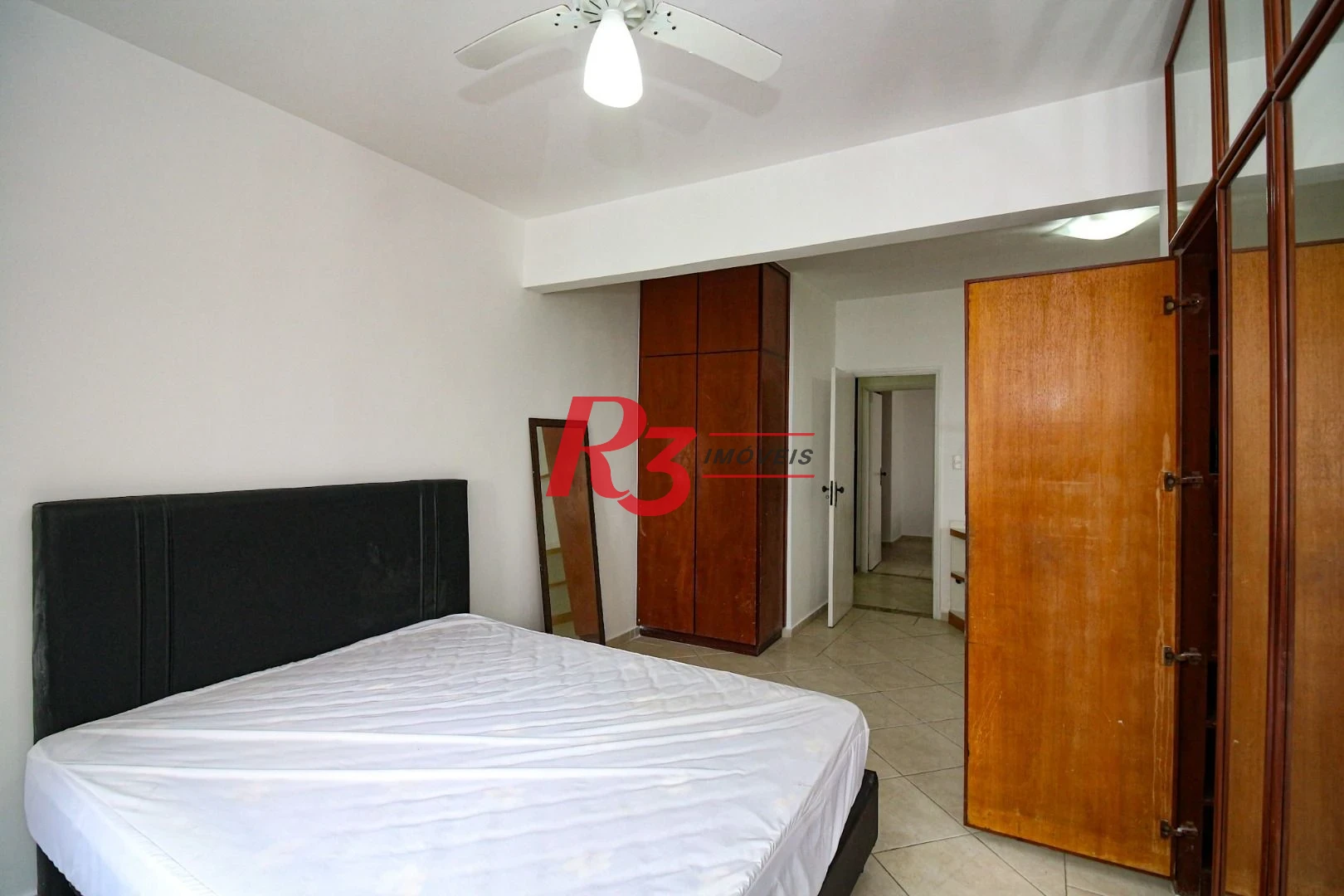 Cobertura com 3 dormitórios à venda, 246 m² por R$ 1.400.000,00 - Ponta da Praia - Santos/SP