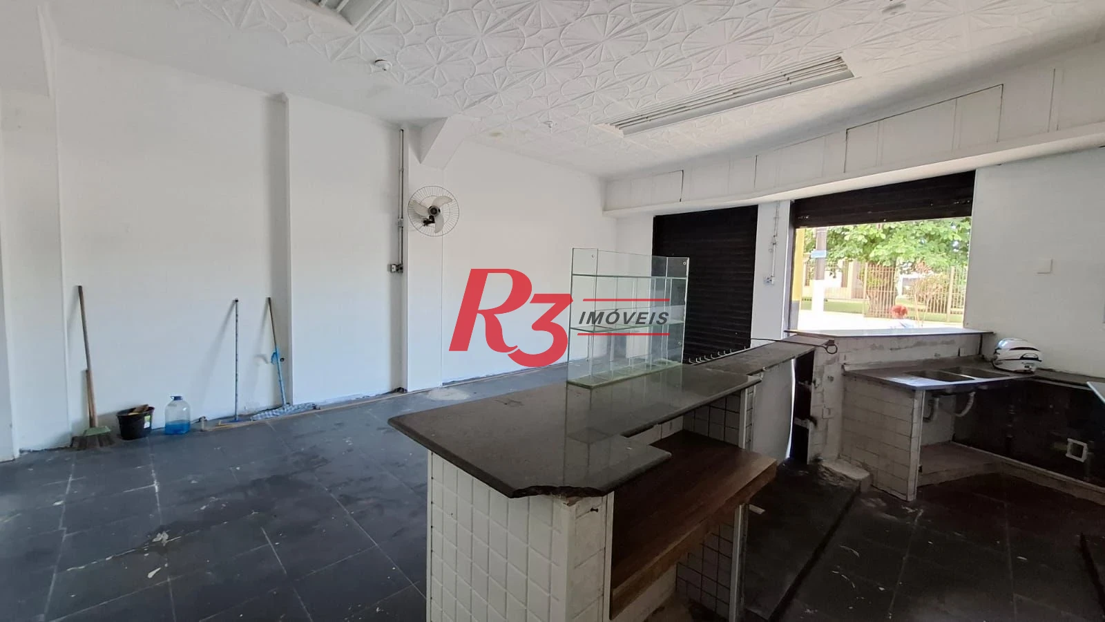 Loja para locação, em ótima localização para bar/restaurante, com 88 m²,