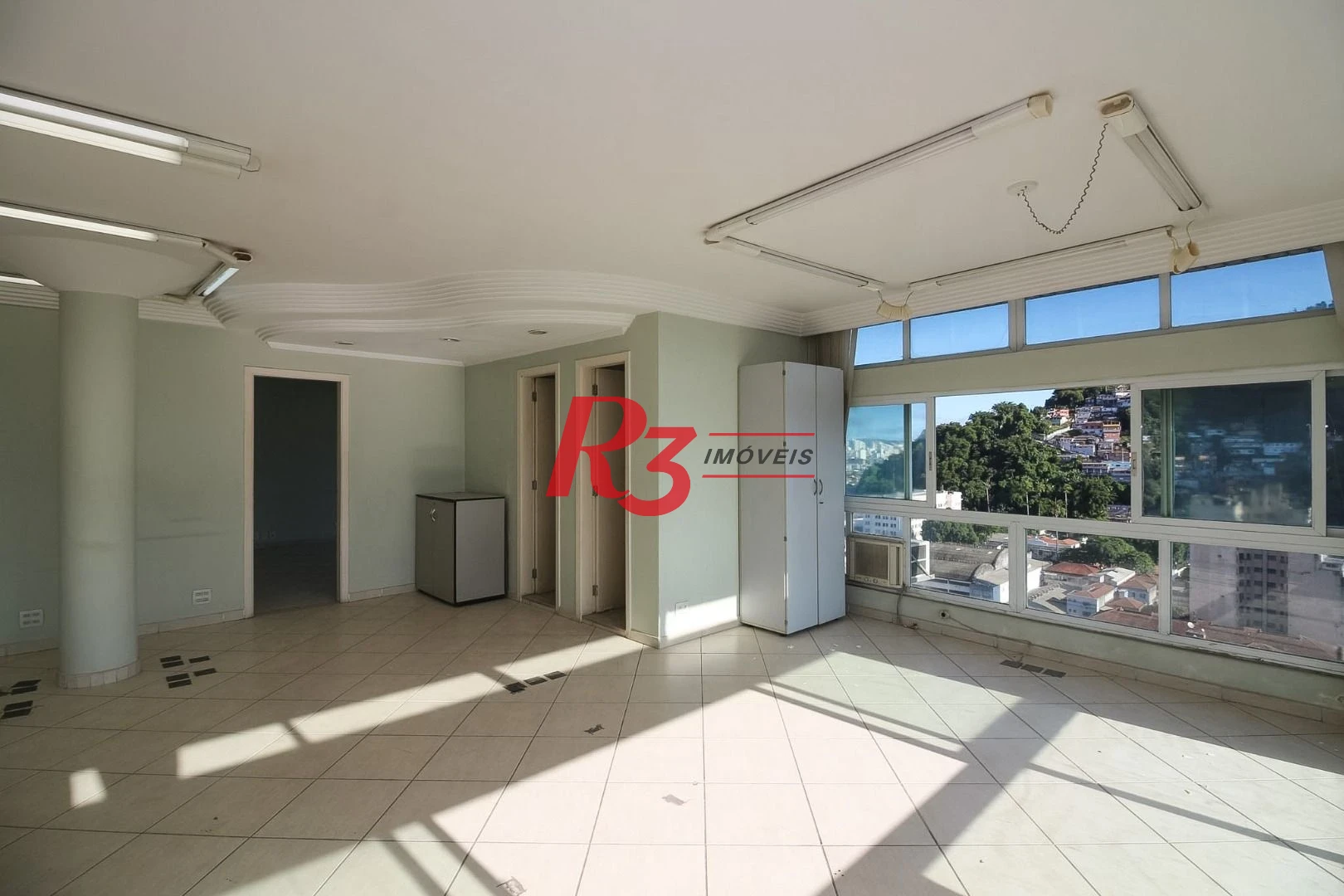 Sala à venda, 78 m² por R$ 268.000,00 - Centro - Santos/SP
