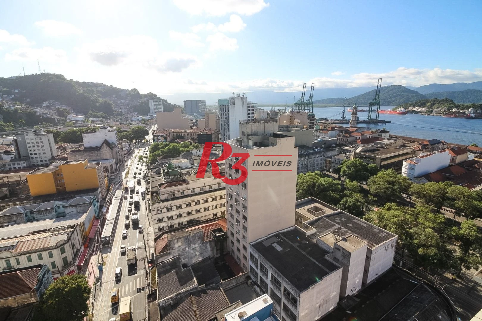 Sala à venda, 78 m² por R$ 268.000,00 - Centro - Santos/SP