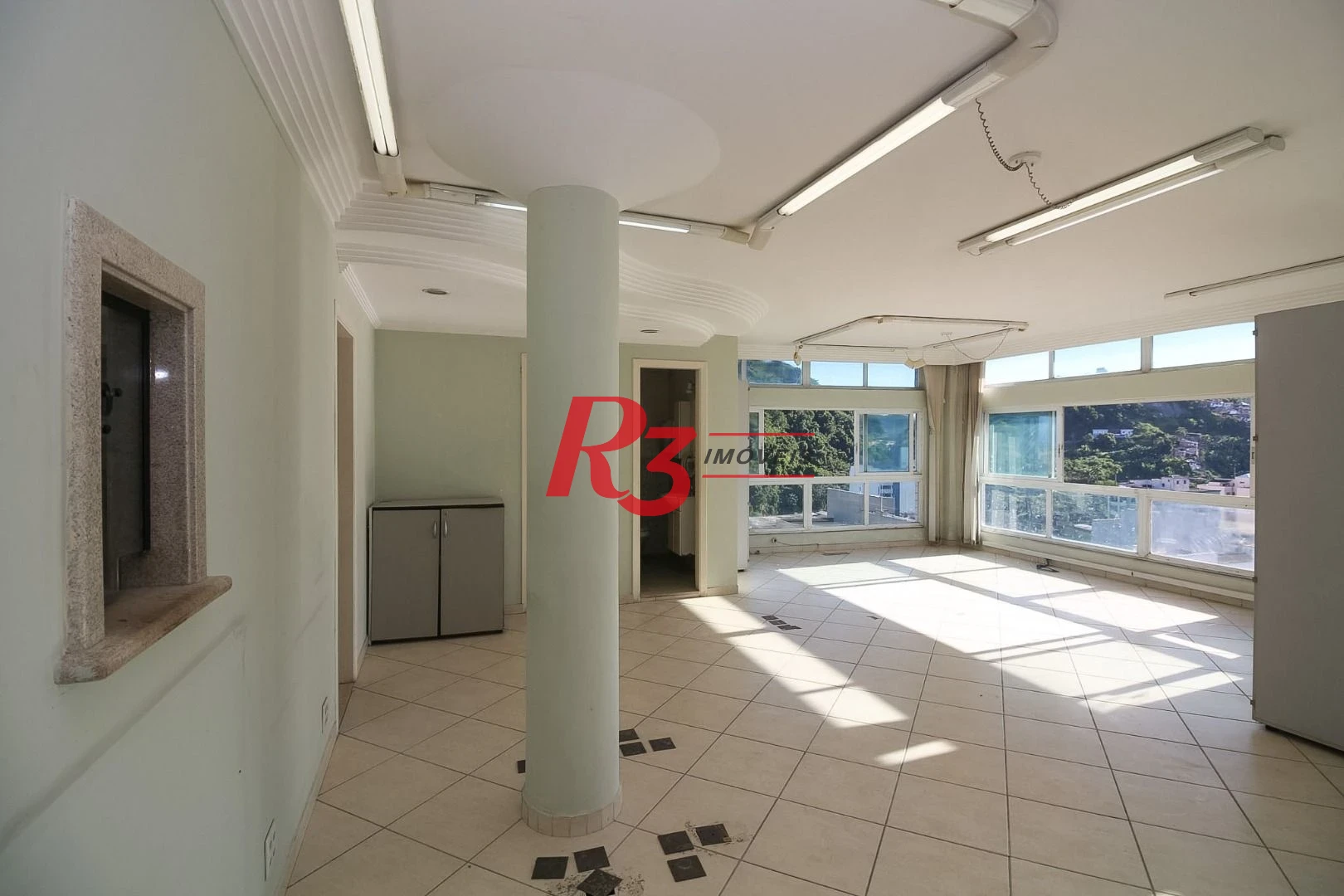 Sala à venda, 78 m² por R$ 268.000,00 - Centro - Santos/SP