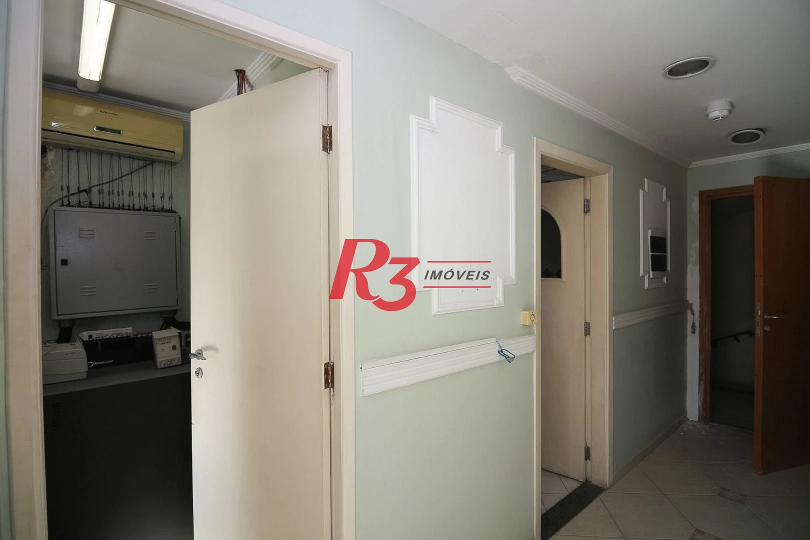 Sala à venda, 78 m² por R$ 268.000,00 - Centro - Santos/SP