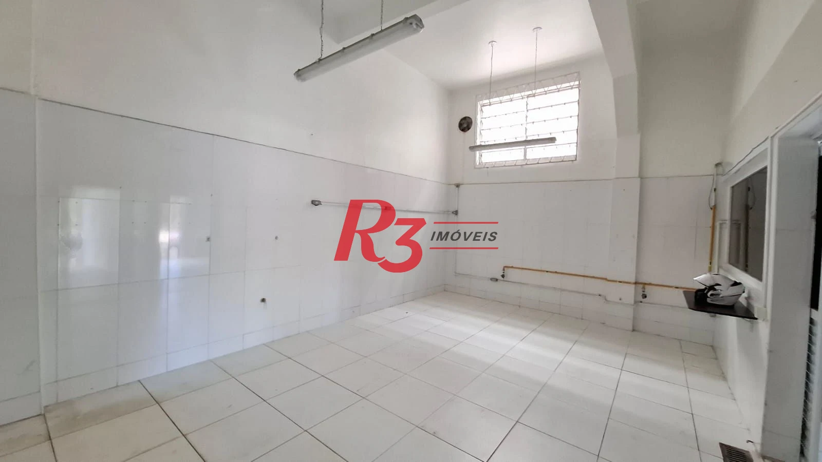 Loja à venda, com 88 m²,
