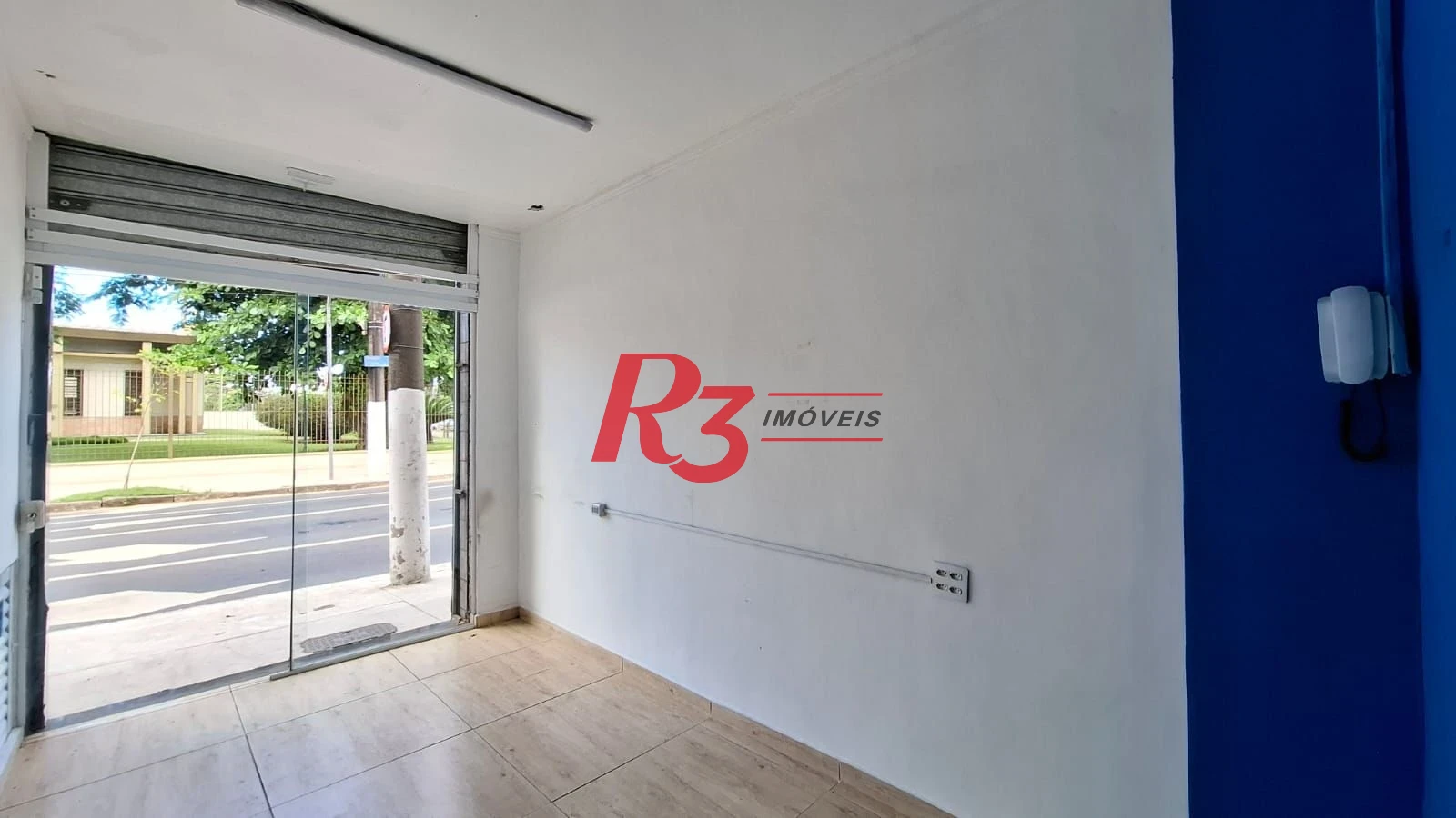 Loja à venda, com 88 m²,
