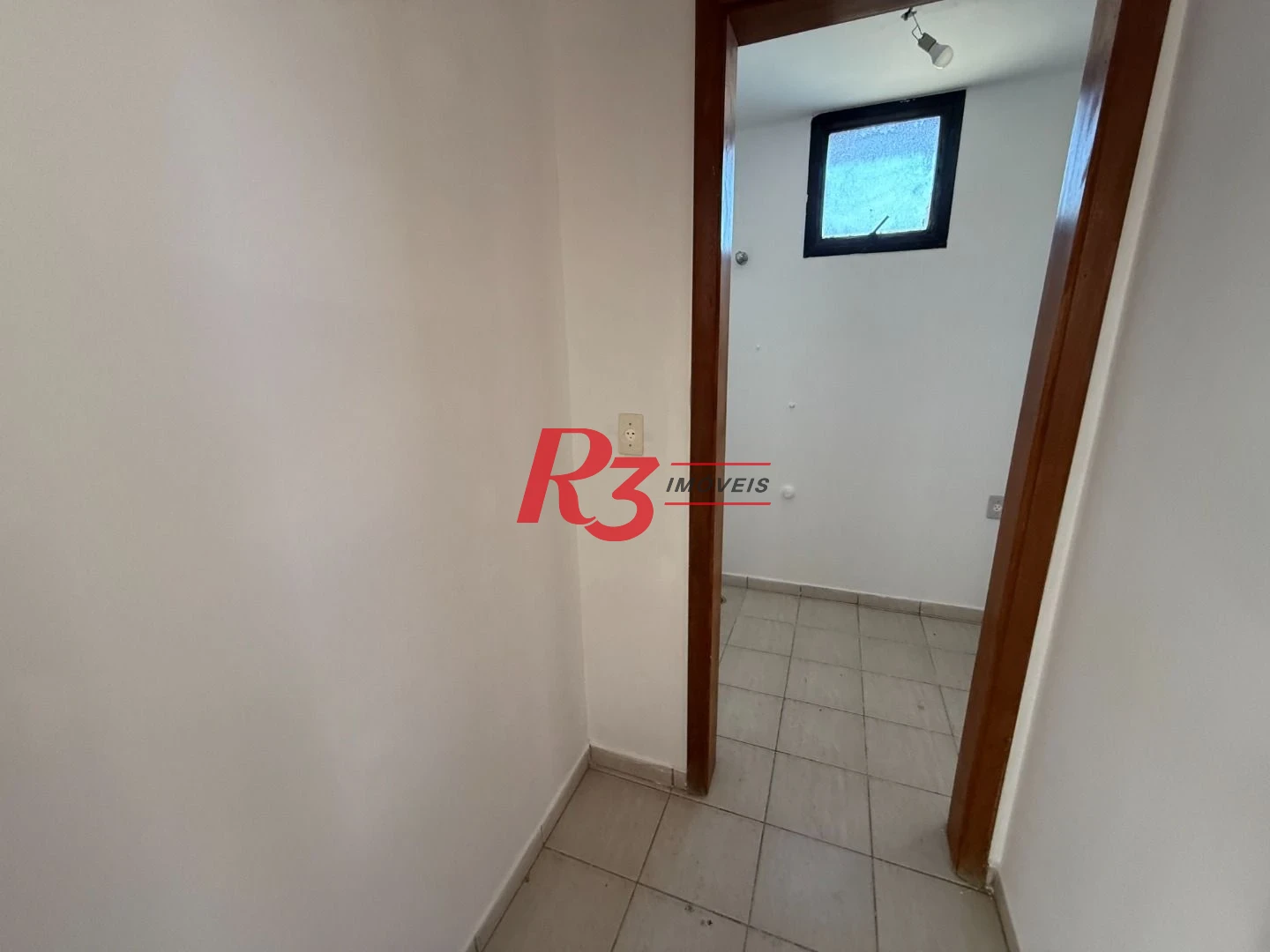 Sala à venda, 83 m² por R$ 350.000,00 - Marapé - Santos/SP