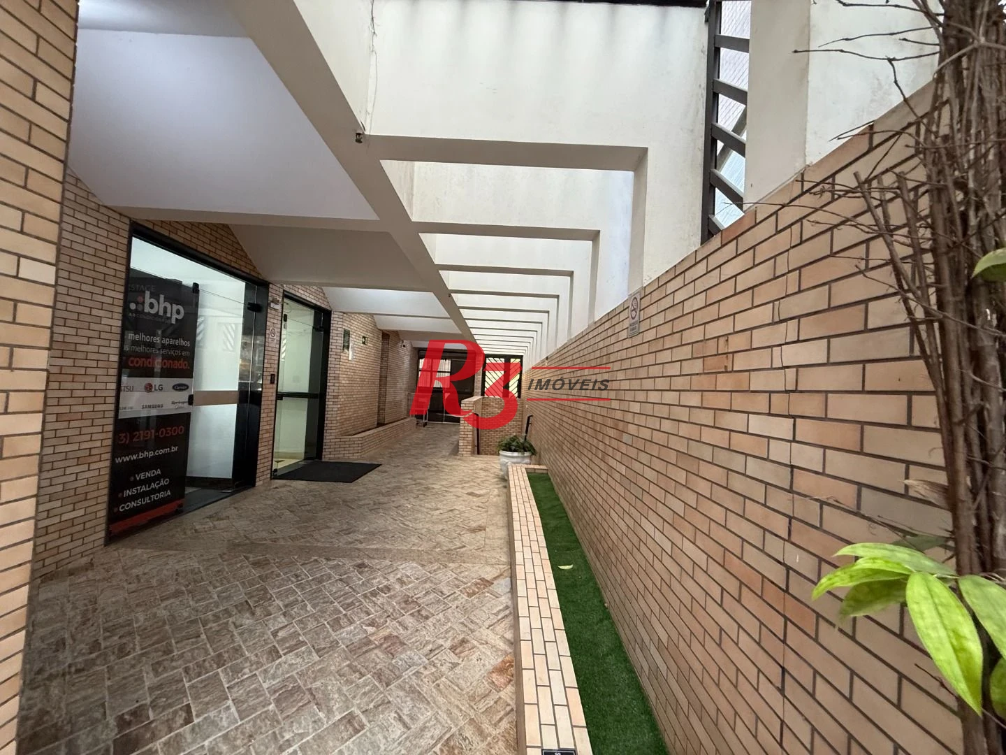 Sala à venda, 83 m² por R$ 350.000,00 - Marapé - Santos/SP