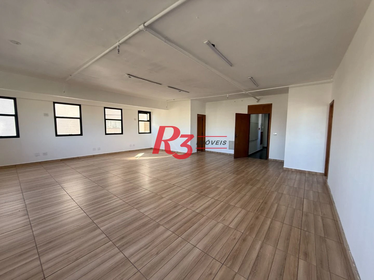 Sala à venda, 100 m² por R$ 420.000,00 - Marapé - Santos/SP