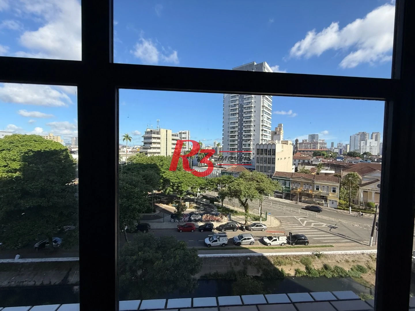 Sala à venda, 100 m² por R$ 420.000,00 - Marapé - Santos/SP
