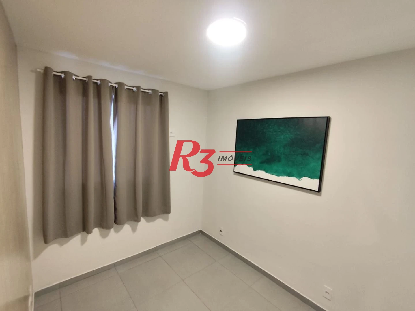 Apartamento com 2 dormitórios à venda, 45 m² por R$ 290.000,00 - Castelo - Santos/SP