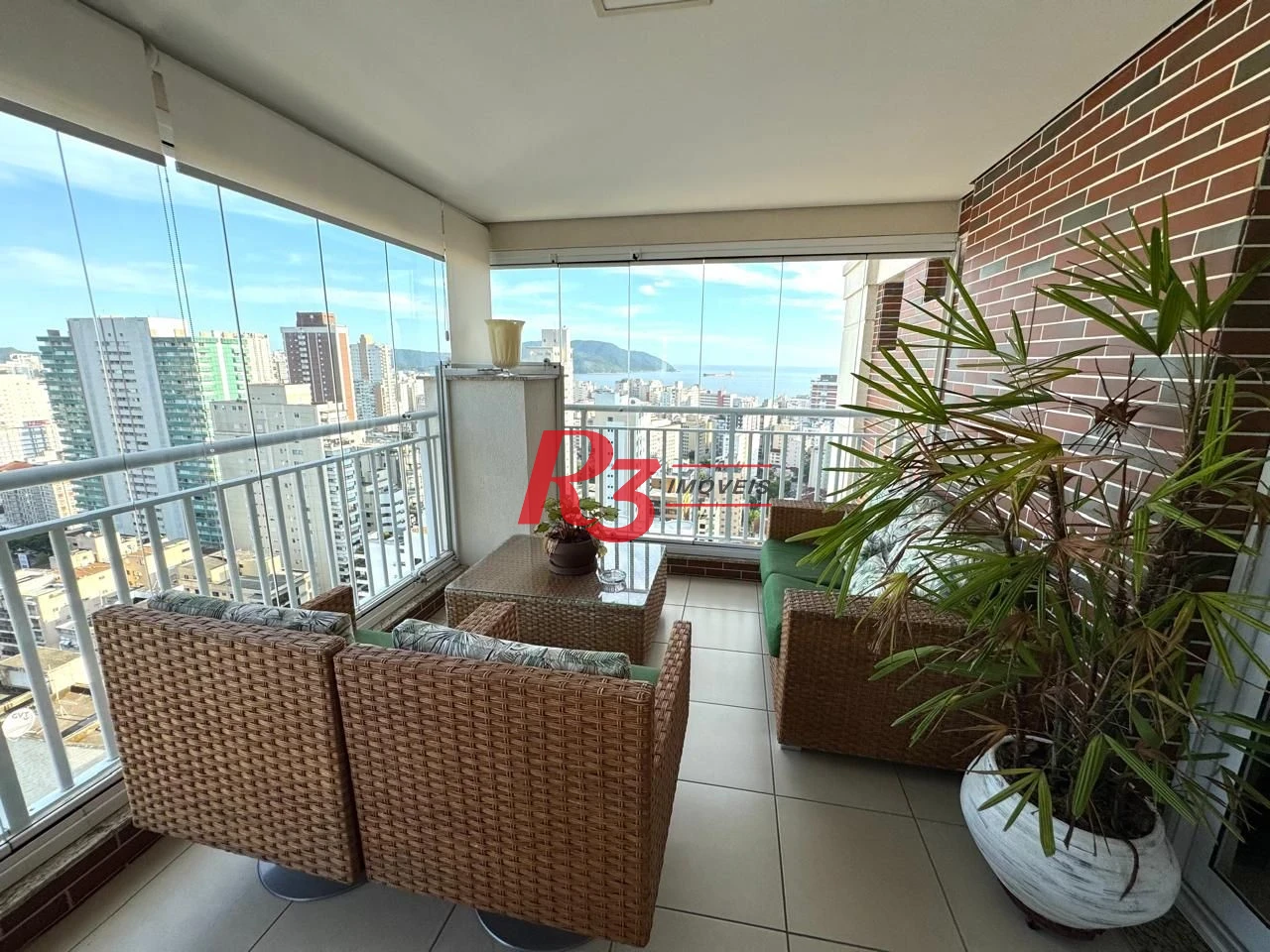 Apartamento com 3 dormitórios à venda, 124 m² por R$ 2.180.000,00 - Boqueirão - Santos/SP