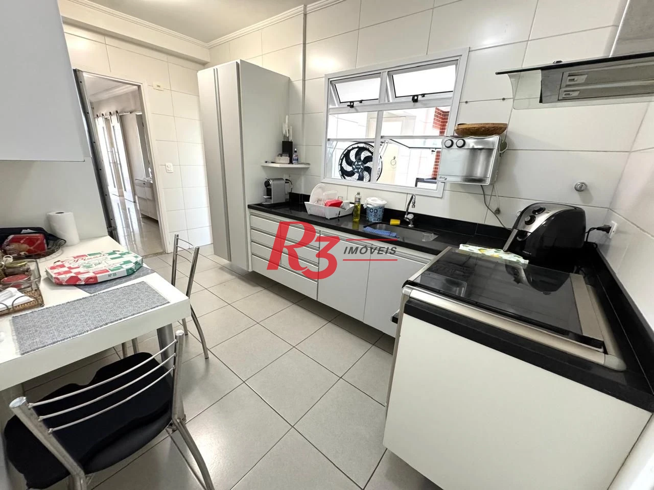 Apartamento com 3 dormitórios à venda, 124 m² por R$ 2.180.000,00 - Boqueirão - Santos/SP