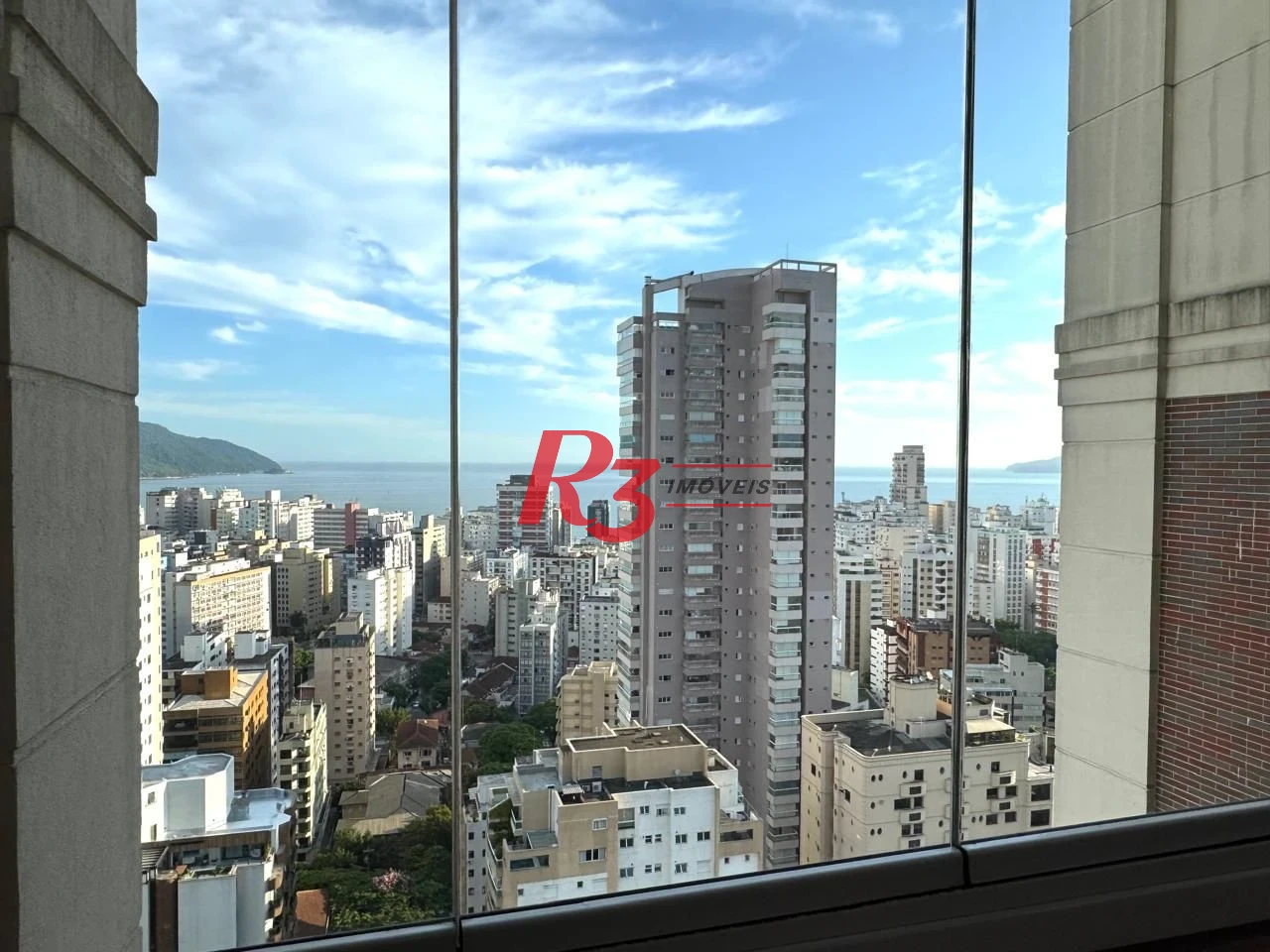 Apartamento com 3 dormitórios à venda, 124 m² por R$ 2.180.000,00 - Boqueirão - Santos/SP