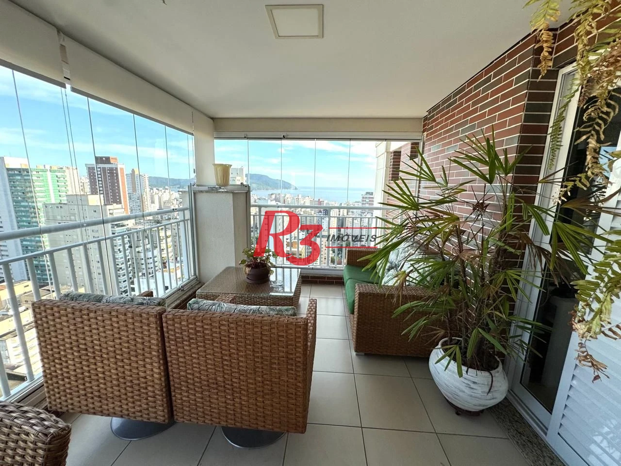 Apartamento com 3 dormitórios à venda, 124 m² por R$ 2.180.000,00 - Boqueirão - Santos/SP
