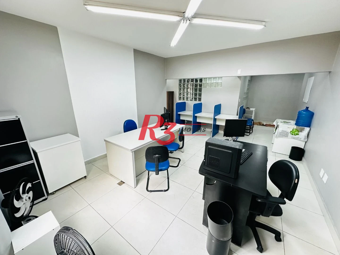 Sala, 89 m² - venda por R$ 300.000,00 ou aluguel por R$ 3.727,00/mês - Centro - Santos/SP