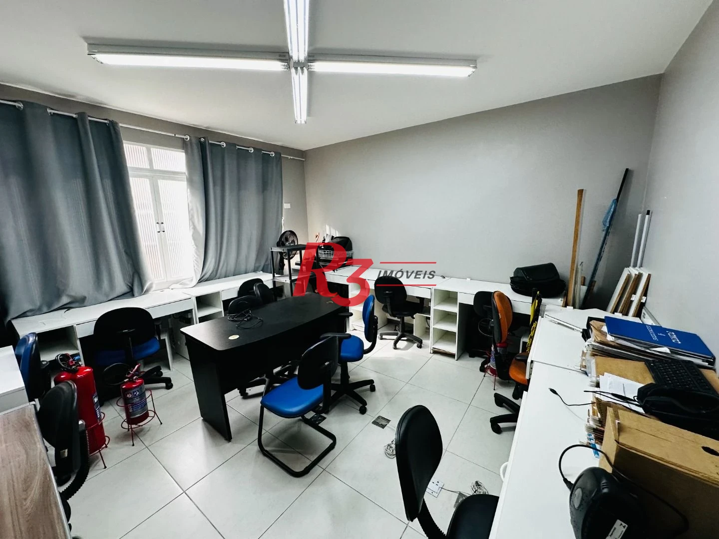Sala, 89 m² - venda por R$ 300.000,00 ou aluguel por R$ 3.727,00/mês - Centro - Santos/SP