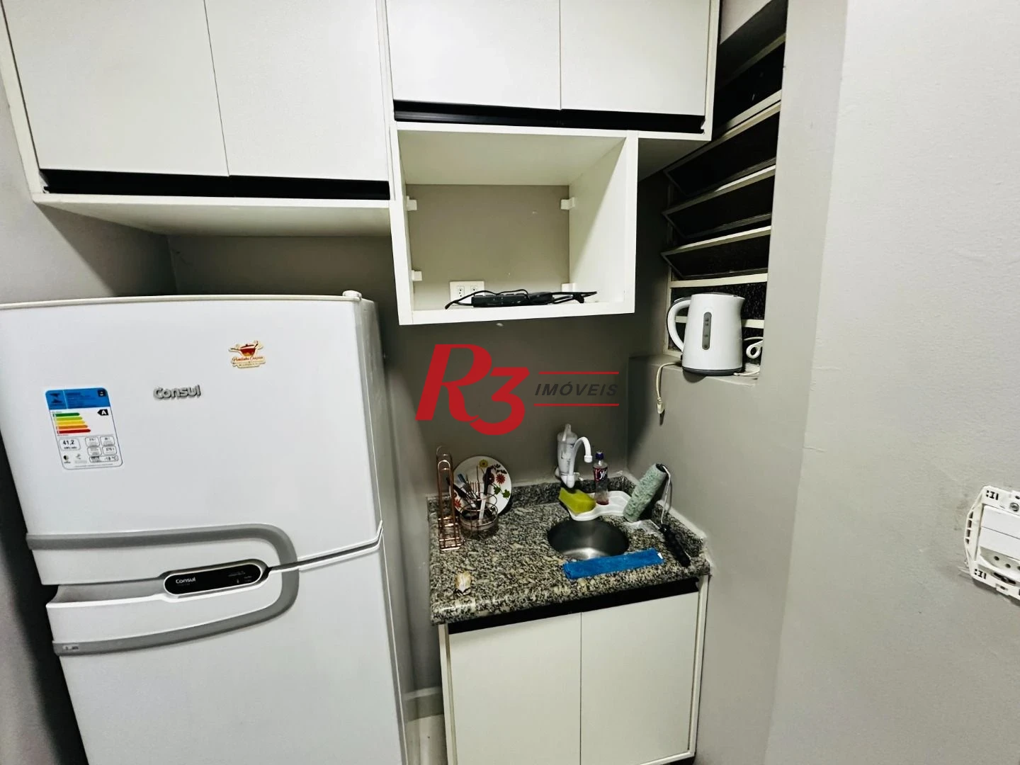 Sala, 89 m² - venda por R$ 300.000,00 ou aluguel por R$ 3.727,00/mês - Centro - Santos/SP