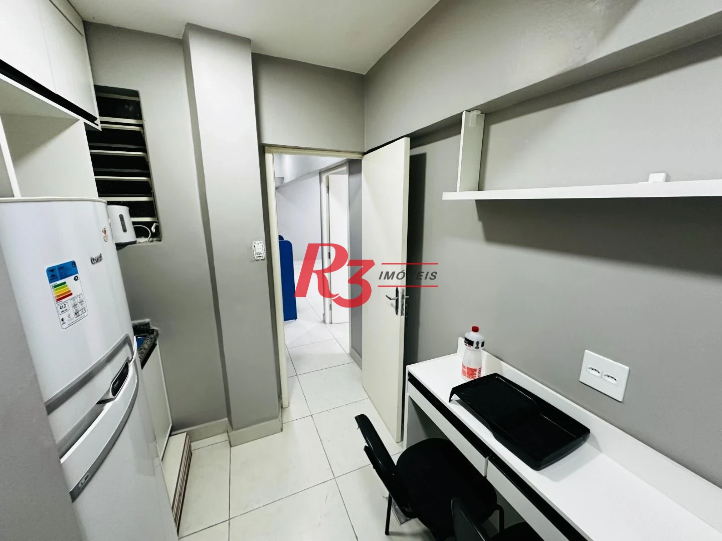 Sala, 89 m² - venda por R$ 300.000,00 ou aluguel por R$ 3.727,00/mês - Centro - Santos/SP